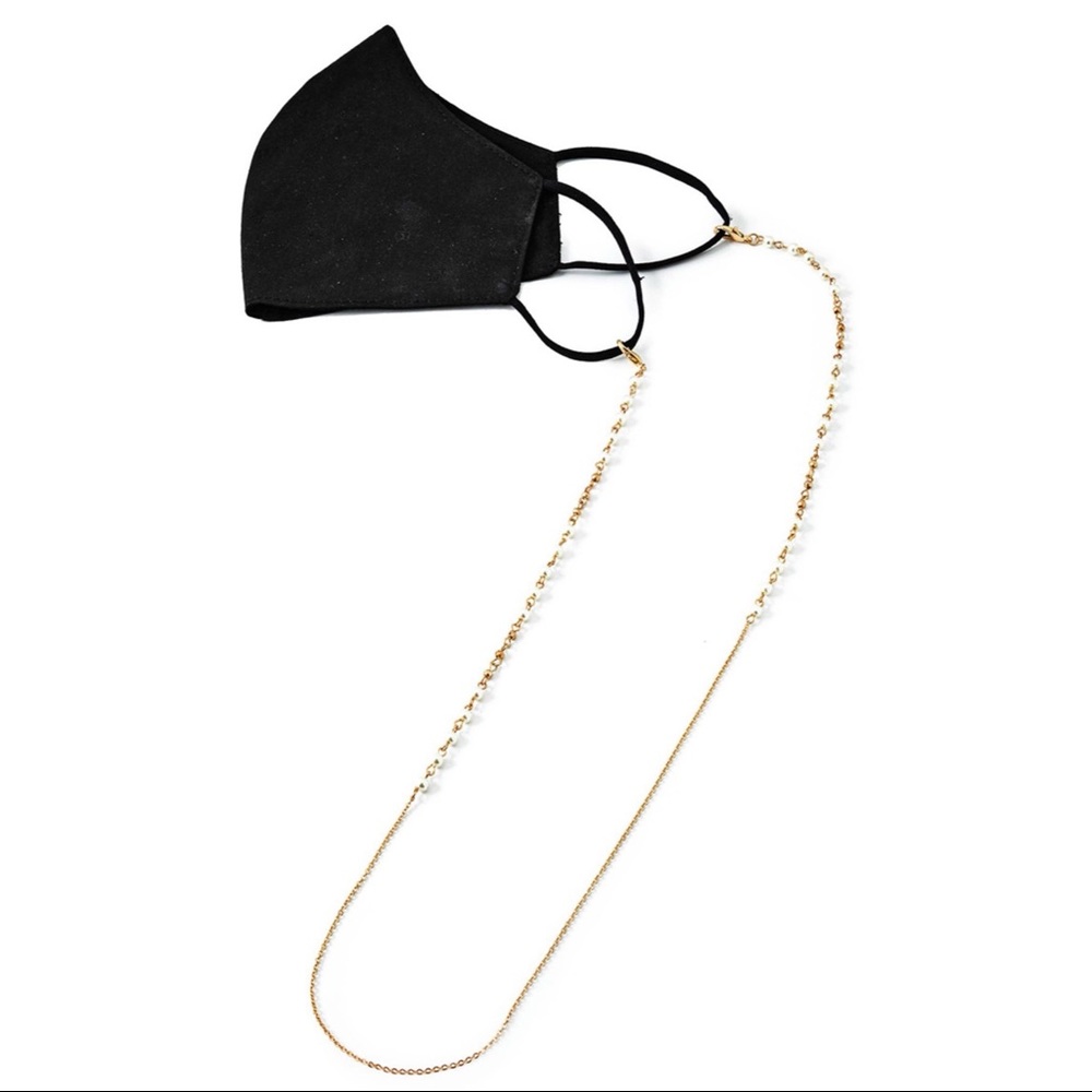 ✨2/22 Pearl Chain Mask Necklace